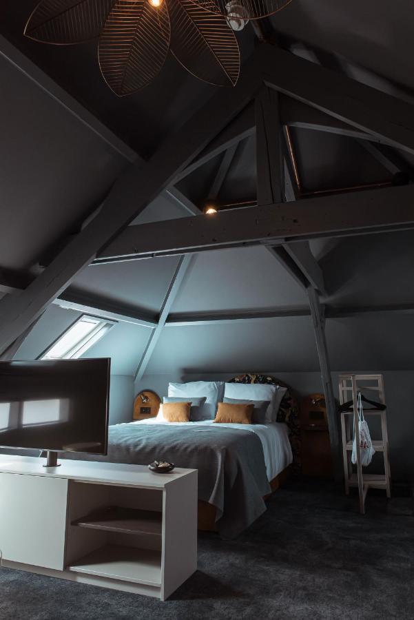 Boutique Hotel Restaurant Bal Echteld ภายนอก รูปภาพ