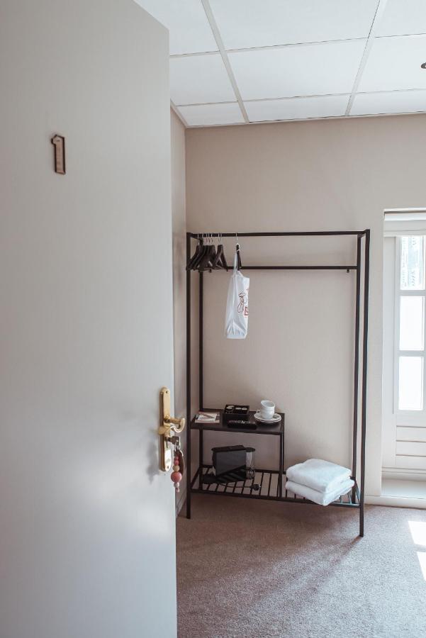 Boutique Hotel Restaurant Bal Echteld ภายนอก รูปภาพ